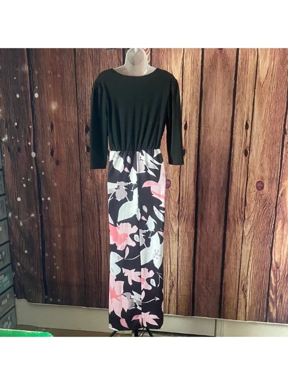 Black and Pink Floral Maxi Dress, Medium, 9G-111D053